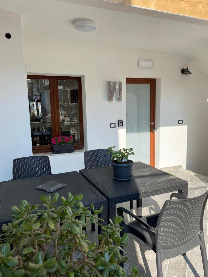 Апартаменты La Casa Di Andrea Гардоне Ривьера Экстерьер фото